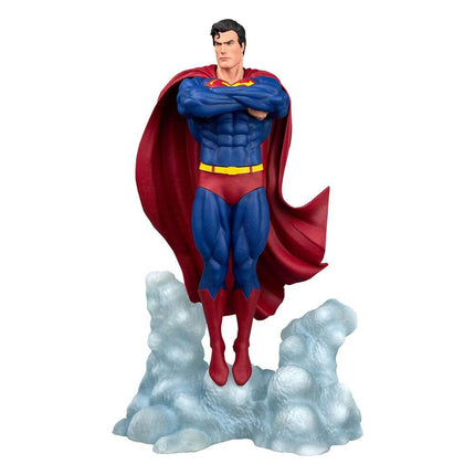 Superman Ascendant  DC Comic Gallery PVC Statue 25 cm