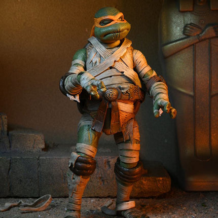 Michelangelo as The Mummy 18 cm Universal Monsters x Teenage Mutant Ninja Turtles Action Figure  NECA 54187