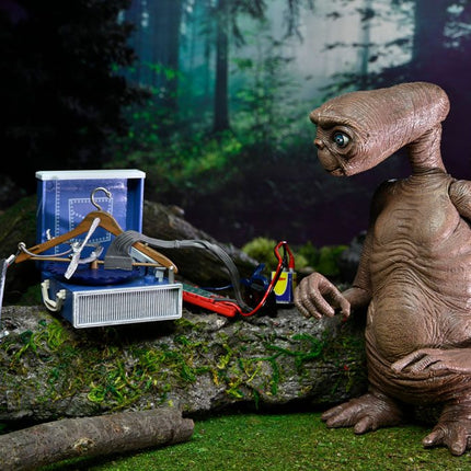 E.T. the Extra-Terrestrial Action Figure Ultimate Deluxe E.T. 11 cm NECA 55079